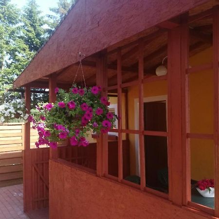 Pod Jablonia Villa Jezierzany Екстериор снимка