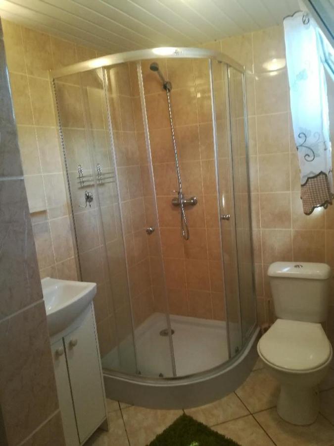 Pod Jablonia Villa Jezierzany Екстериор снимка